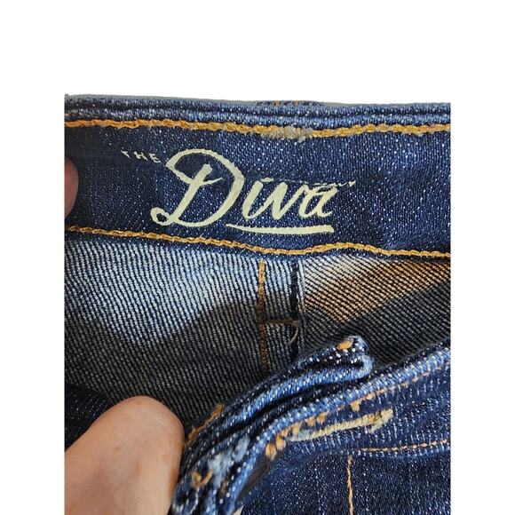 Old Navy The Diva Dark Wash Bootcut Jeans, Size 18 - Picture 4 of 6